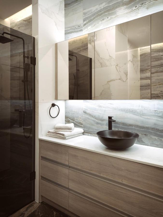 Modern Classic 2 Bedroom Apartment Near Most City Dnipro Exterior foto